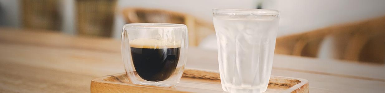 Wirkt Kaffee entwässernd? Die Fakten auf einen Blick